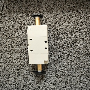 โอสก้า โซลินอยด์วาล์ว 7010021200 อะไหล่อุตสาหกรรมโลหะ - Product Image 3