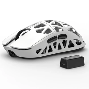 Mouse da Gaming ATTACK SHARK R2 in Lega di Magnesio PAW3950, Ultraleggero 45g, Wireless 2.4Ghz, Frequenza di Aggiornamento 8000Hz, Ergonomico - Product Image 4