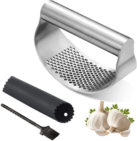 Offre Spéciale – Ensemble Presse-ail 3 Pièces en Acier Inoxydable Personnalisable avec Éplucheur en Silicone et Brosse de Nettoyage – Durable et Facile à Utiliser pour la Cuisine