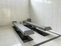 Ciseaux élévateurs plats robustes de 4 tonnes HC126 - Élévateur de véhicule à levage rapide au niveau du sol pour la réparation et l'entretien automobile