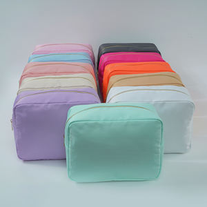 Stok S <span class=keywords><strong>M</strong></span> L XL çok renk su geçirmez mini küçük naylon takı çantası makyaj çanta parti hediye için kız kadın ucuz kozmetik çanta - Product Image 4