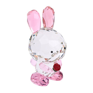 Ornement de lapin en cristal artificiel rose avec rose rouge, collection de décoration pour la Saint-Valentin - Product Image 4