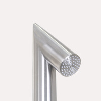 Colonne de douche extérieure en acier inoxydable pour jardin et piscine, durable et résistante aux intempéries pour votre expérience en plein air