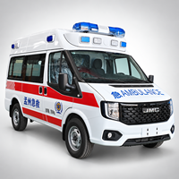 Véhicule d'ambulance d'urgence JMC avec surveillance supérieure et équipement de soins médicaux de base pour le transfert de patients