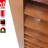 Volets de fenêtres à persiennes en alliage d'aluminium de couleur grain de bois au design moderne Nouveau flux d'air marron pour hôtel Motif d'ouverture horizontale