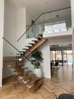 Support de verre noir mat pour balustrade en verre pour balcon, terrasse et systèmes de balustrades d'escalier