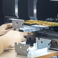 Usine ODM OEM pour produits métalliques personnalisés Tôle d'acier et de cuivre avec services d'estampage de découpe et de pliage au laser