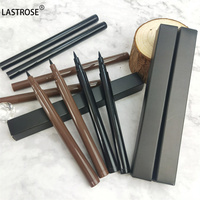 Stylo Eyeliner Liquide Noir et Brun OEM ODM Marque Privée Stylos de Maquillage pour le Marché Européen et Américain