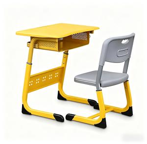 Meubles de crèche réglables en hauteur en plastique PE bleu : Ensemble bureau et chaise pour étudiants - Product Image 4