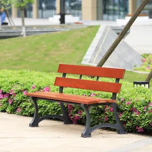 Buitenparkbank Met Tropisch Houten Latten Stedelijke Straatbank Met Duurzame Metalen Poten Klassieke Tuinbank