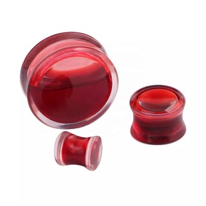 Tunnels <span class=keywords><strong>de</strong></span> <span class=keywords><strong>chair</strong></span> rouge <span class=keywords><strong>sang</strong></span> boucles d'oreilles <span class=keywords><strong>et</strong></span> jauges <span class=keywords><strong>de</strong></span> selle bouchons d'oreille remplis <span class=keywords><strong>de</strong></span> liquide bijoux <span class=keywords><strong>de</strong></span> corps à la mode pour les mariages fêtes pour cadeau - Product Image 4