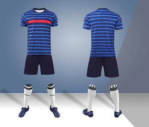 Conjunto de Camiseta de Fútbol Personalizada con Logotipo Sublimado para Adultos, Uniforme de Fútbol Transpirable, Conjunto de Uniforme Personalizado - Product Image 1