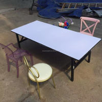 Table Ronde Moderne en PVC Blanc Écologique et Durable pour Hôtels, Restaurants, Banquets, Événements, Enfants, Utilisation Extérieure et Parcs - Vente en Gros
