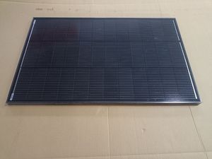 Panneau solaire Sinoshine durable de 150 W pour les aventures en plein air, panneau solaire tout noir de 150 W - Product Image 5