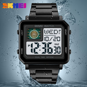 Reloj Digital SKMEI 2033 de Alta Calidad para Caballero, Correa de Acero Inoxidable Triangular, Resistente al Agua, con Calendario, Estilo Ejecutivo - Product Image 2