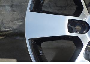 Rueda de Automóvil de 17 Pulgadas Modificada con Anillo de Aleación de Aluminio y Acero, Apta para Lexus GX y Toyota Prado - Product Image 5