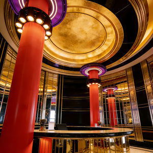 Projecteur extérieur IP65 en aluminium avec fixation par pince pour éclairage d'ambiance des zones de bars et des piliers architecturaux - Product Image 4