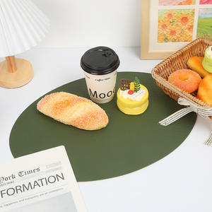 Set de table ovale nordique, couleur unie, imperméable, anti-taches, écologique, facile à nettoyer, pour la salle à manger à la maison - Product Image 1