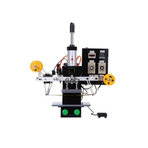 เครื่องตัดและปั๊มลายนูน ไม้ เครื่องรีดร้อน - Product Image 1