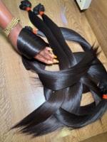 Lot de Cheveux Naturels Bruts Cambodgiens 12A, Fournisseur de Lots de Cheveux Humains Bruts Vietnamiens Bouclés Birmans Alignés par Donateur Unique