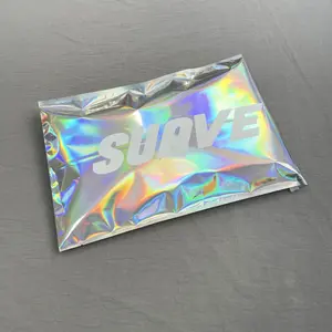 Глянцевые блестящие конверты с логотипом на заказ, рассылка радужной металлической алюминиевой фольги, сумки для одежды, голографические полиэтиленовые почтовые пакеты