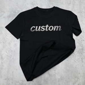 เสื้อยืดคอกลมแขนสั้นพิมพ์ลายตัวอักษรตามสั่งสำหรับผู้ชาย ทรงปกติ ผ้าคอตตอนเจอร์ซีย์ สวมใส่สบาย - Product Image 4