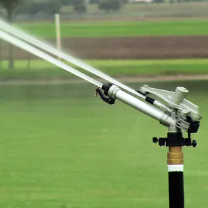 Aspersor de impacto de riego 20-40m 2 "aspersor de pistola de lluvia grande de impacto de plástico