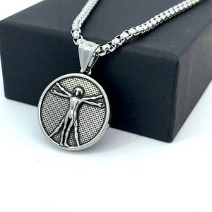 Collar con Colgante de Vitruvio de Escala Humana de Da Vinci, de Acero Inoxidable, Pulido Plateado, Accesorios de Moda Hip Hop, Regalos para Mujeres - Product Image 4