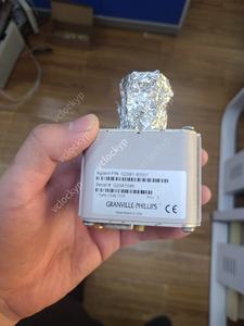 Voltmètre à vide microélectronique Agilent G258180001 En bon état d'occasion - Product Image 4