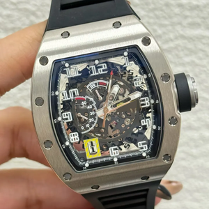 Reloj mecánico para hombre más vendido en 2026 con caja en forma de barril hecha de titanio de alta calidad, esfera hueca y correa de caucho - Product Image 3