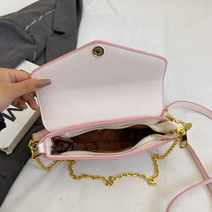 Sacs à <span class=keywords><strong>Main</strong></span> en Cuir PU à Impression Personnalisée au Design Unique, Sacs à Bandoulière Tendance et Bon Marché, Sacs Fourre-Tout Élégants pour Femme - Product Image 4