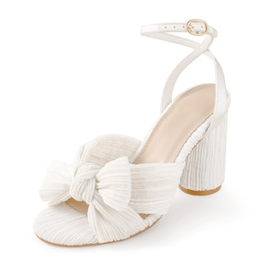 Eleganti Scarpe da Sposa Bianche <span class=keywords><strong>con</strong></span> Fiocco e Tacco Grosso per <span class=keywords><strong>Donne</strong></span>, Sandali <span class=keywords><strong>con</strong></span> Tacco Alto, Punta Aperta, Cinturino alla Caviglia, Plissettati e Raffinati - Product Image 1