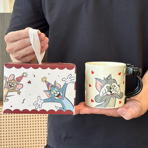 Taza de Cerámica Roja de Tom y Jerry con Asa de Diseño Animado, Taza Individual para Uso en el Hogar/Oficina, Regalo Perfecto para Niñas - Product Image 5
