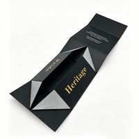 Emballage en carton rigide de luxe avec logo personnalisé, fermeture magnétique pliable, boîte cadeau