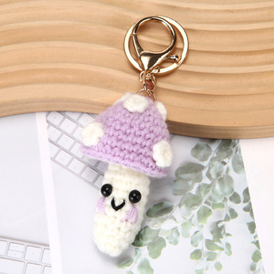 Breloques de sac au crochet, jouets au crochet, jouet amigurumi fait main, porte-clés champignon, tricot, laine pour crochet, fruits, légumes, aliments - Product Image 6