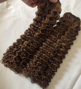 ผมต่อแบบลอนลึกสีไฮไลท์พร้อมเชือกผูกผม รุ่น P4/27 ผมมนุษย์แท้แบบลอนลึก ตัวอย่าง - Product Image 2