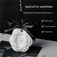 Diffuseur de parfum moderne Camélia et gypse aromatique pour voiture à évaporation naturelle, pendentif parfumé longue durée