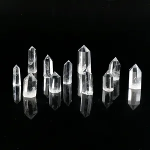 Torre de cristal natural para ornamentos Fengshui, pedras de cristal de cura, torre de quartzo transparente para venda por atacado