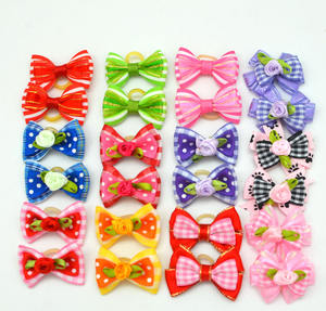 Groothandel Huisdierenkleding Accessoires Verzorgingsaccessoire Bloemenhonden Prints Hondenhaarstrik Knoop Met Elastiekjes - Product Image 3