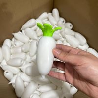 Balle Squishy en TPR à Montée Lente, Faite Main, en Forme de Radis Blanc, Croustillante et Moelleuse, Anti-stress, Cadeau de Noël et pour Fêtes