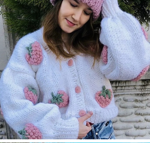 <span class=keywords><strong>Pull</strong></span> d'hiver cardigan chaud en acrylique 100% <span class=keywords><strong>fait</strong></span> à la <span class=keywords><strong>main</strong></span> personnalisé avec embellissements floraux de petites marguerites pour filles et dames - Product Image 6