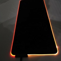 Tapis de souris lumineux personnalisé avec logo noir, tapis de souris de bureau, tapis de souris RGB pour jeux, tapis de souris pour joueurs