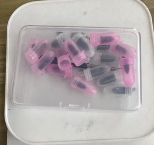 Kit de réparation de chambre à air avec tournevis, vis et outil de réparation sous vide - Product Image 1