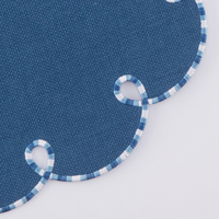 Vente en gros Nouveau set de table en polyester brodé pour dîner Tapis de table ondulé en forme de fleur pour la décoration intérieure