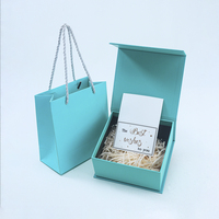 Boîte d'emballage personnalisée de qualité supérieure, bleu œuf de moineau, avec couvercle rabattable, boîte cadeau rigide magnétique avec sac de transport coordonné