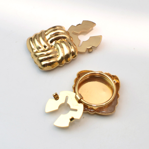 पर्यावरण के अनुकूल शर्ट स्टड फैशन ब्रोच धातु अनियमित आकार के गैंडा कछुए-क्लैंप क्लिप-ऑन कक्फलिंक सेट - Product Image 6