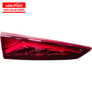 Conjunto de Luz Trasera LED Roja OEM 92403-S1000, Nueva, Interior del Compartimento Trasero Izquierdo, Impermeable, Repuesto para <span class=keywords><strong>Kona</strong></span> 2018-2023 - Product Image 1