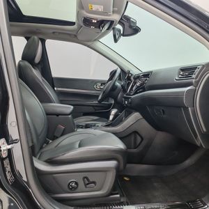Auto Usado 2018 <span class=keywords><strong>Jeep</strong></span> Grand Commander 2.0T 4WD SUV Barato de <span class=keywords><strong>Segunda</strong></span> <span class=keywords><strong>Mano</strong></span> con 90000 Millas - Product Image 4