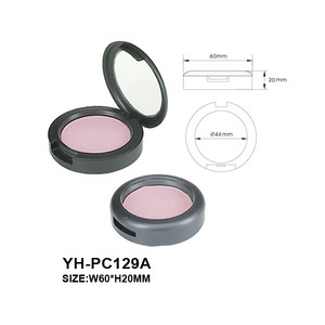 ตลับแป้งเปล่าทรงกลมสีดำด้าน รุ่น YH-PC129A ขนาด 60*สูง 20 มม. หน้าต่างใส มีกระจกในตัว พลาสติก สำหรับอายแชโดว์ บลัชออน ไฮไลท์ - Product Image 1