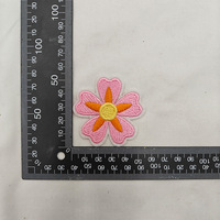 Patch de signe de paix de fleur de soleil de broderie de fer sur la décoration de chapeau de vêtements